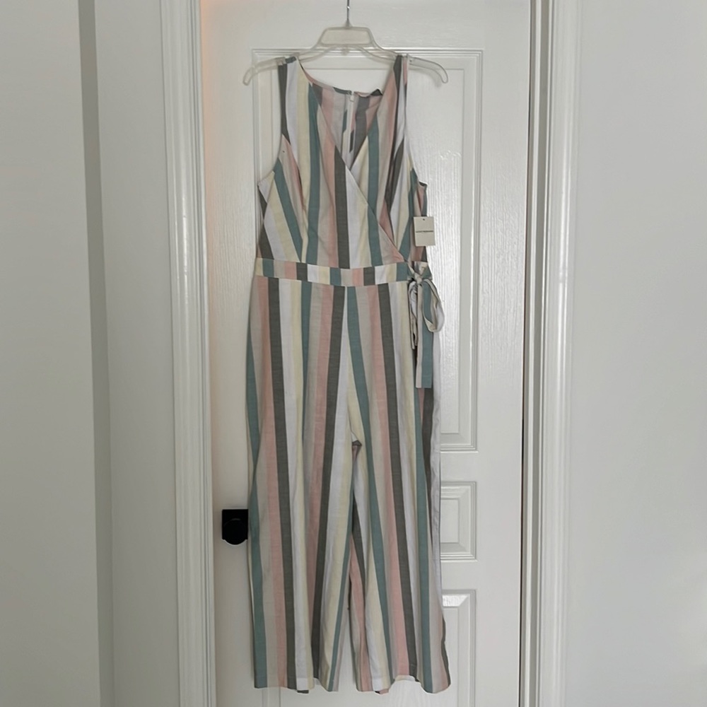 Lucky Brand jumpsuit with Pockets!